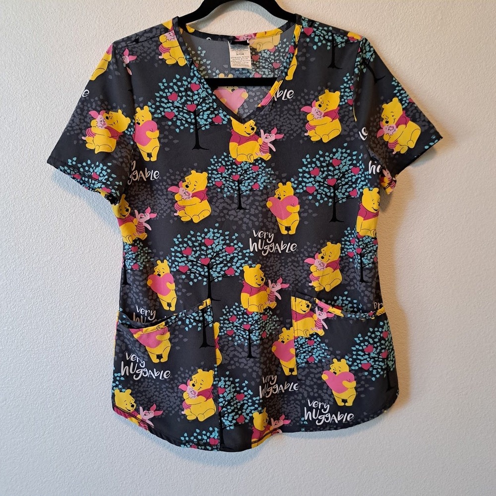 Disney Winnie the Pooh Piglet Scrub Top Gray Very Huggable V-Neck Medical S